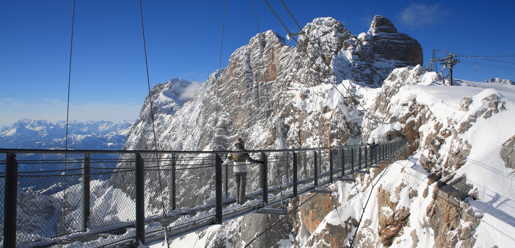 Hängebrücke am Dachstein-Gletschern